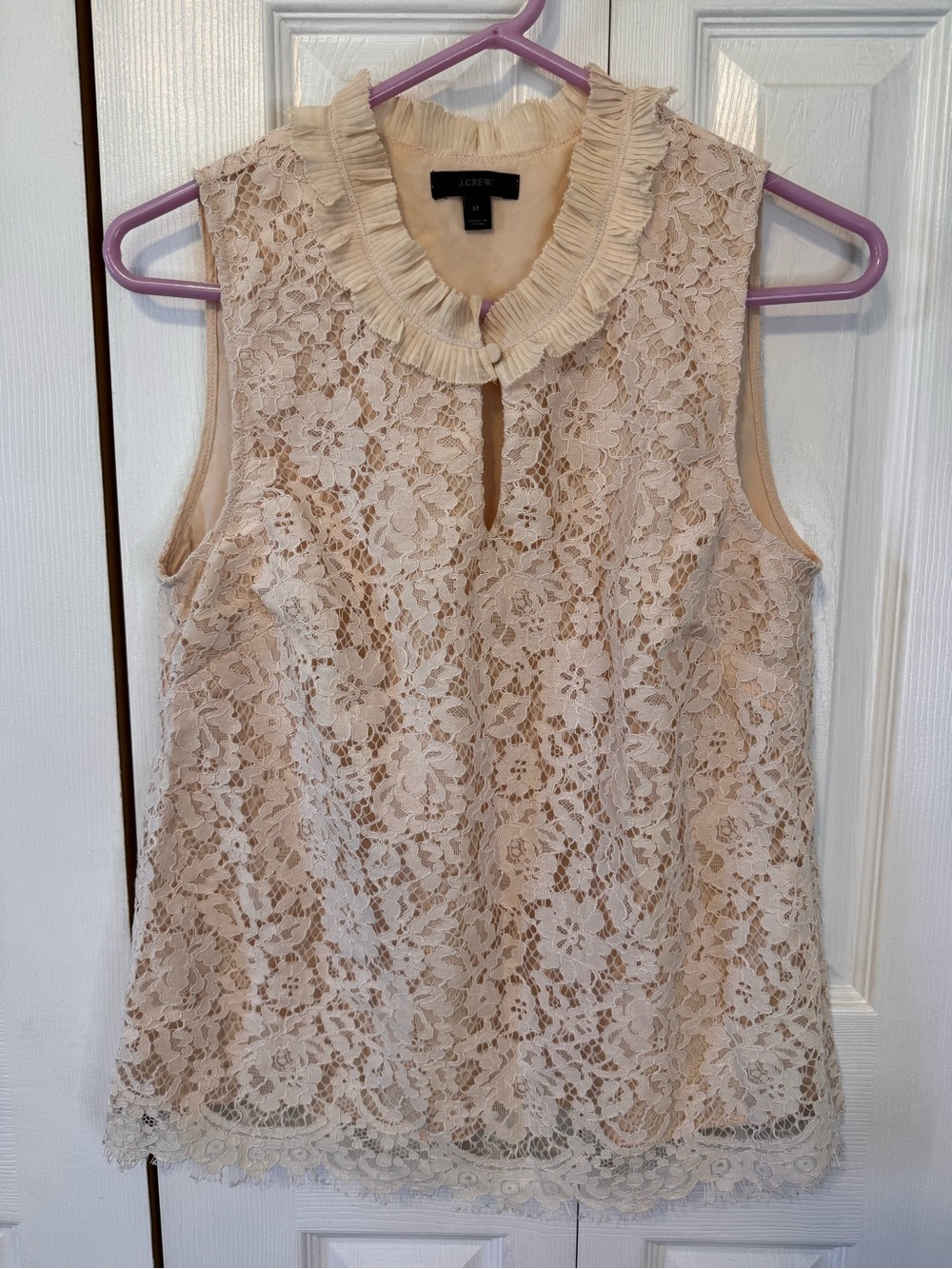 J.Crew Lace Overlay Sleeveless Ruffle Collar Blouse Cream Beige Size Medium - Picture 3 of 12
